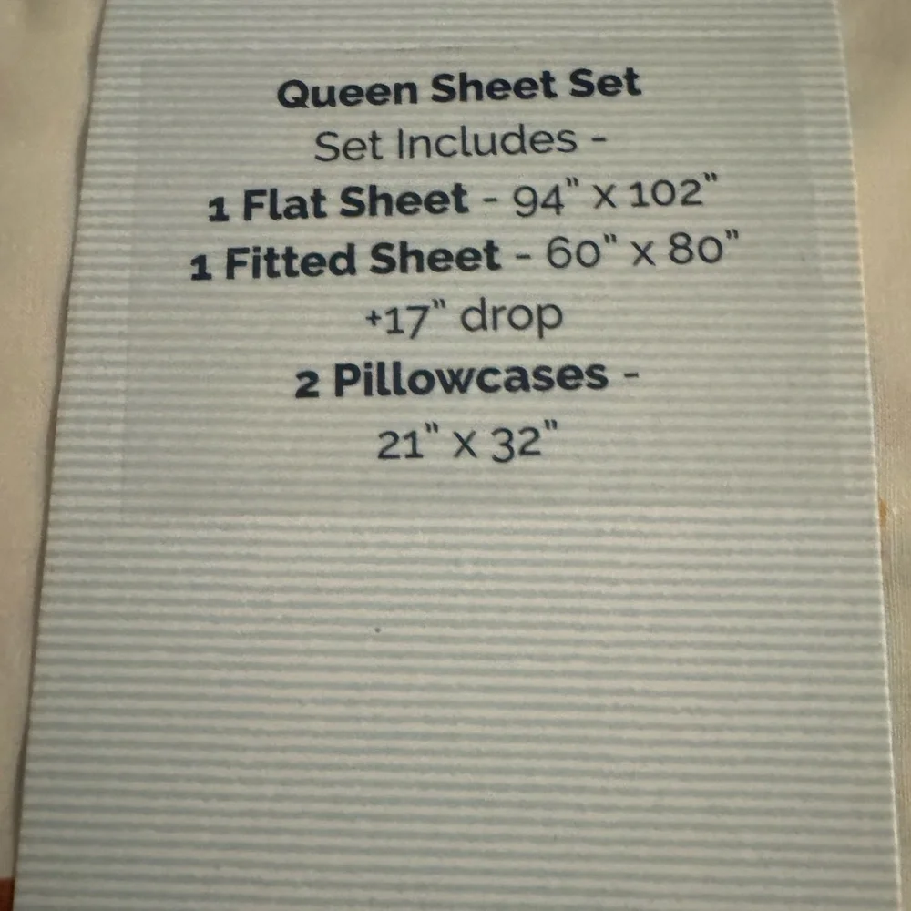 Cath Kidston”Snow day”in creamQueen Sheet Set- zoom in for details! Festive fun!